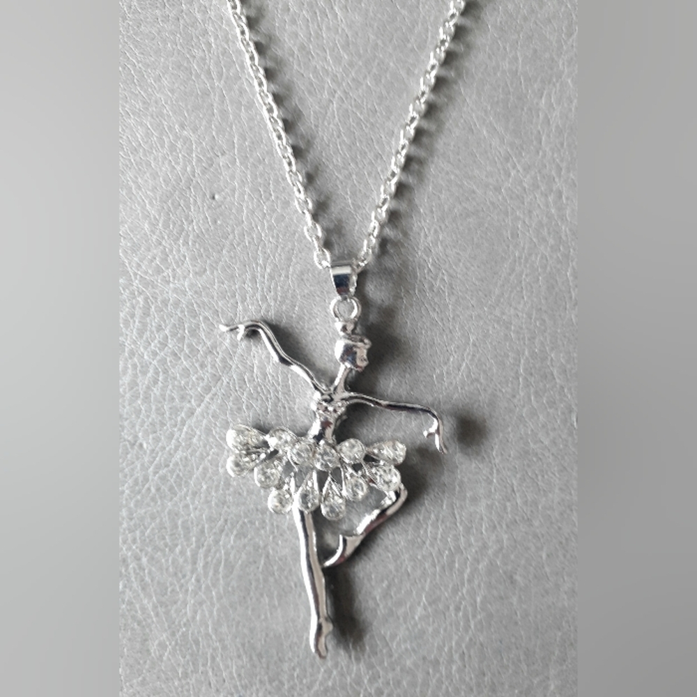 3/$20! Ballerina diamond pendant necklace - Picture 9 of 12